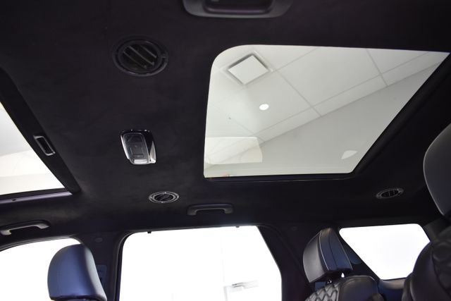 Used 2020 Black Hyundai Limited image 16