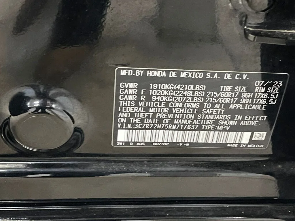 Certified Used 2024 Crystal Black Pearl Honda EX-L image 37