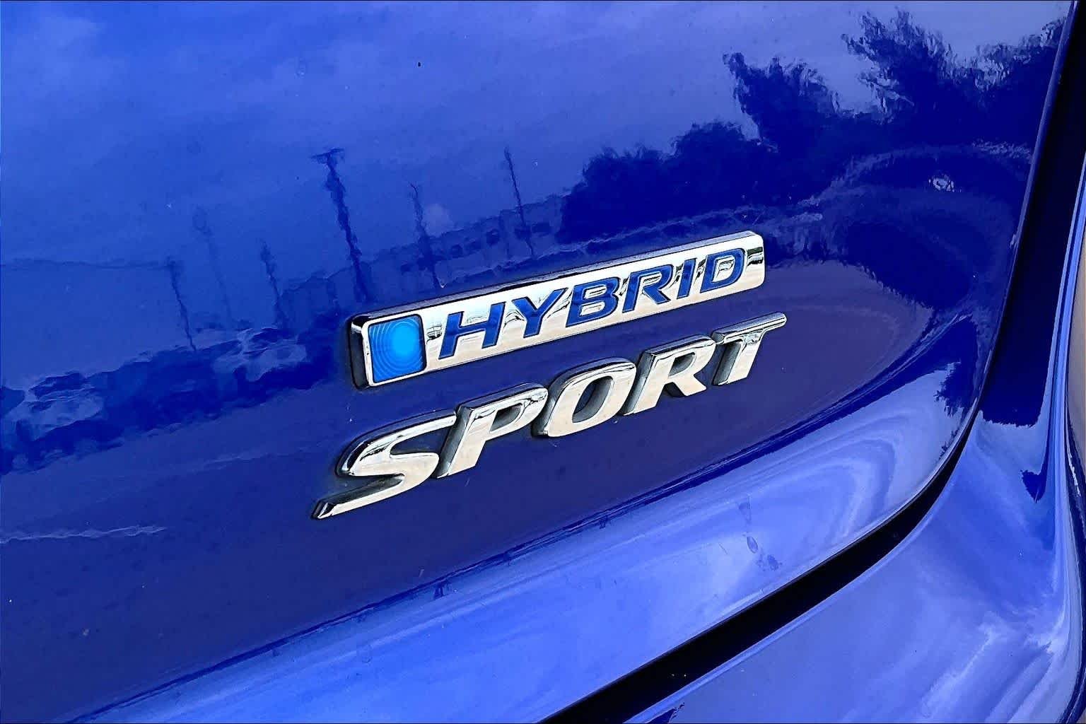 Used 2023 Still Night Pearl Honda Sport image 18