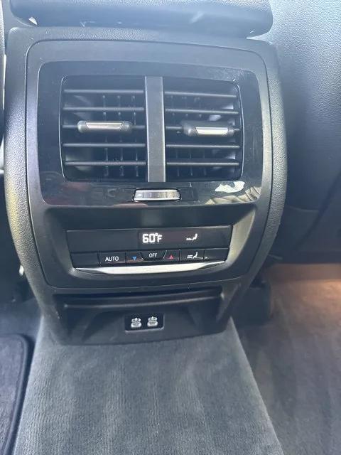 Used 2020 Black BMW xDrive30i image 28