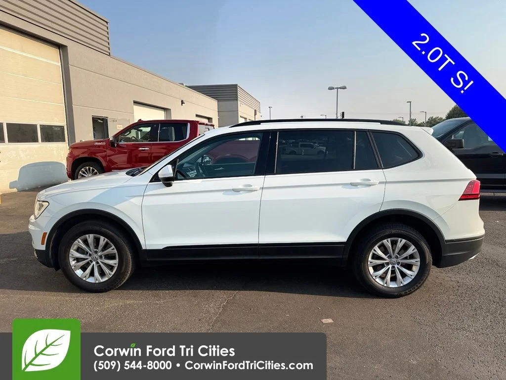 Used 2018 Pure White Volkswagen 2.0T S image 11