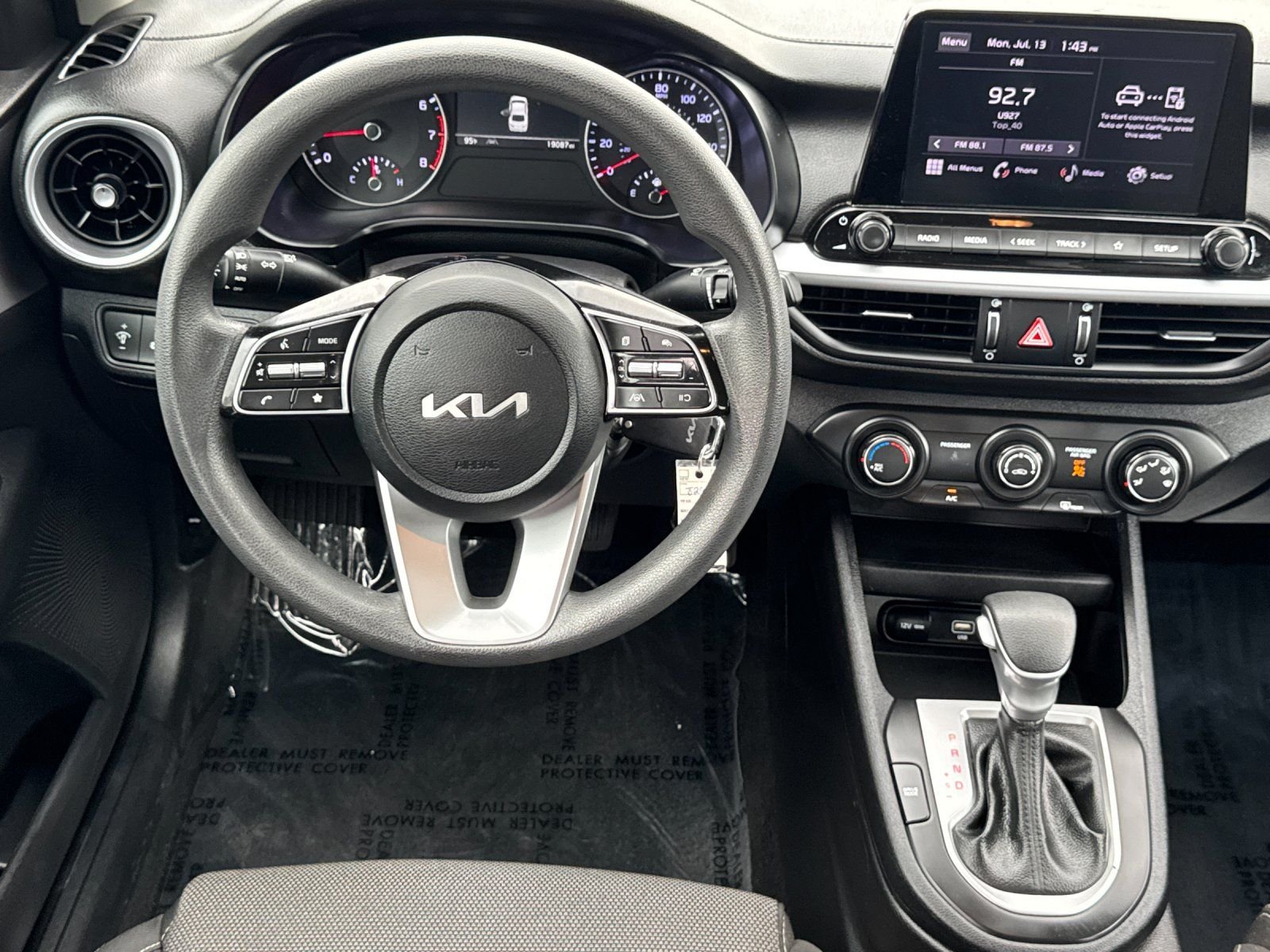 Certified Used 2023 White Kia LXS image 13