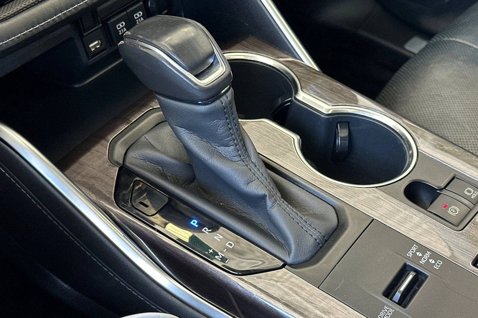 2020 Toyota Highlander Limited - Photo 23