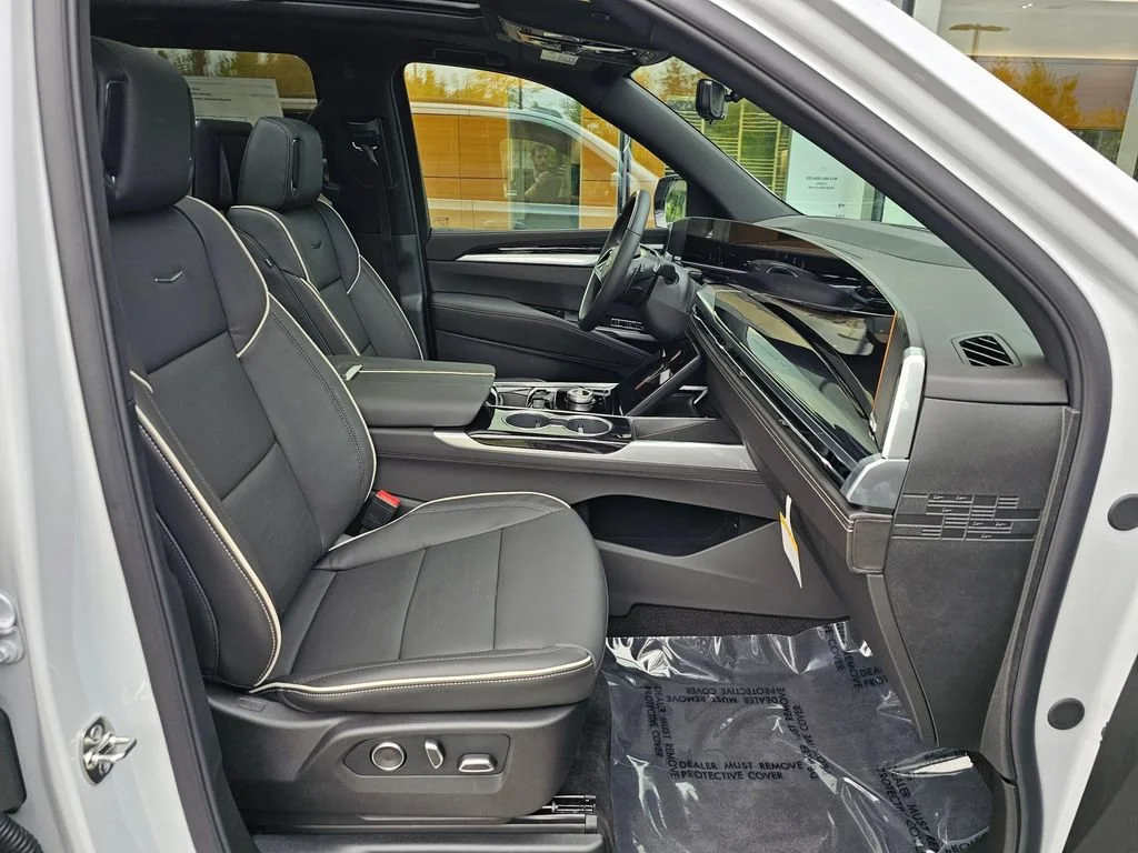 New 2026 Vibrant White Tricoat Cadillac Sport image 11