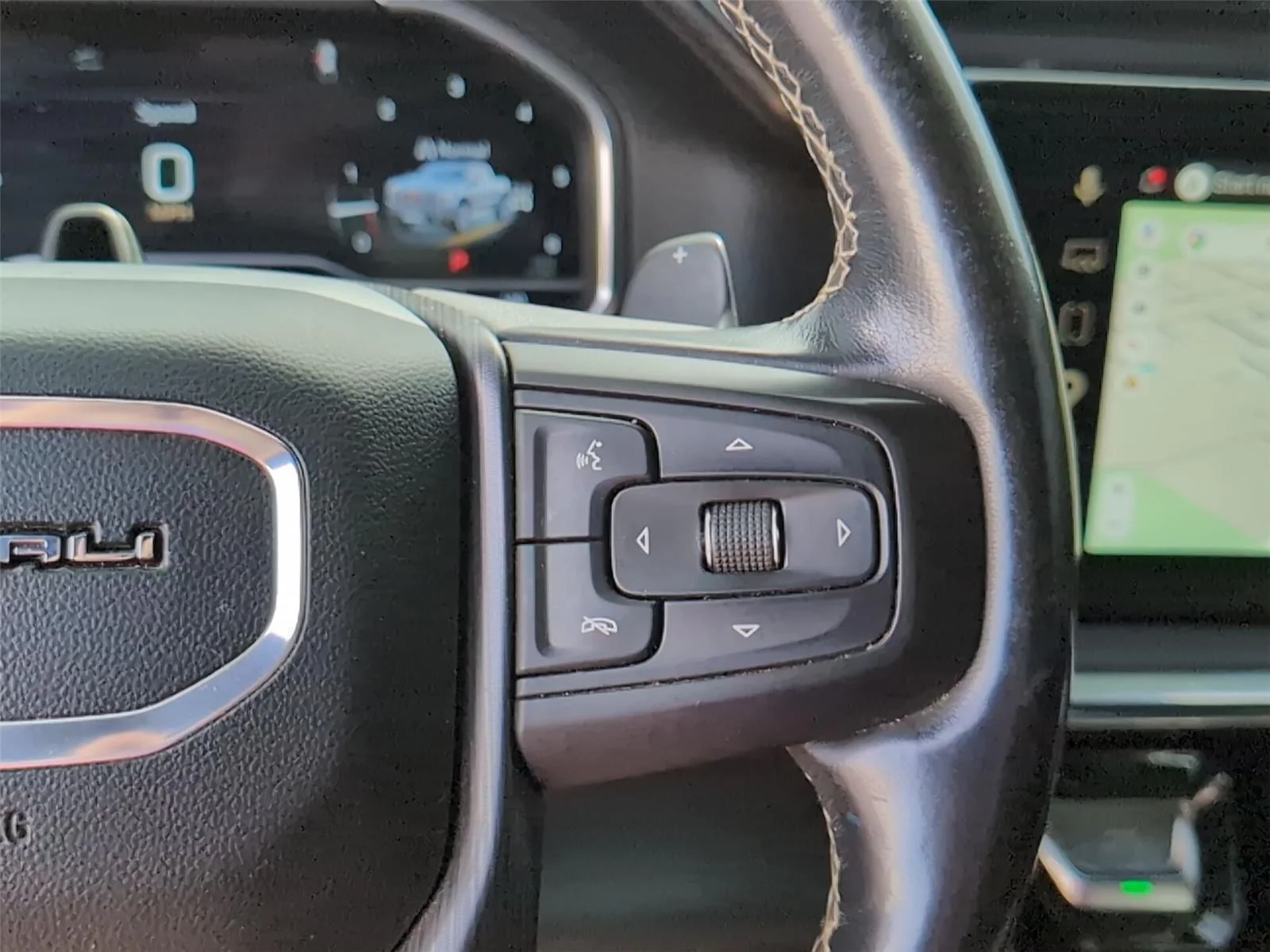 Used 2023 Onyx Black GMC Denali Ultimate image 30