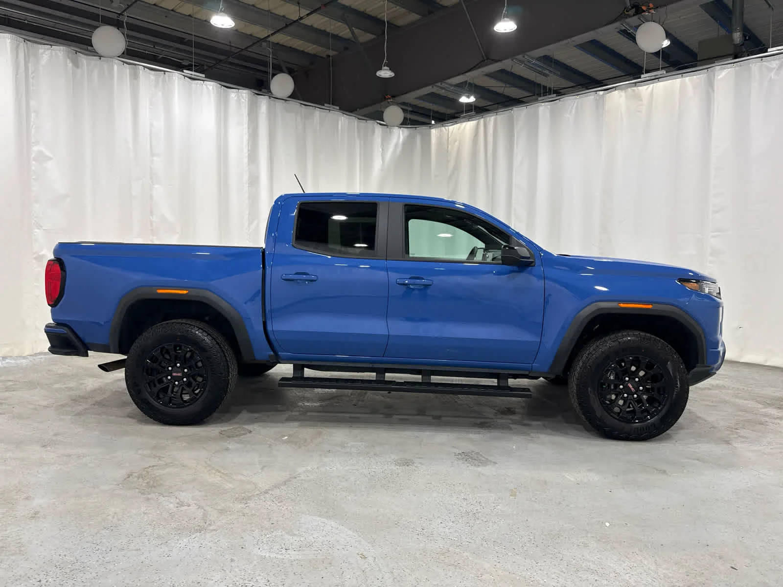 Certified Used 2026 Rapids Metallic GMC Elevation image 6