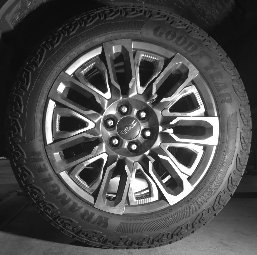 Used 2023 Titanium Rush Metallic GMC Denali Ultimate image 13