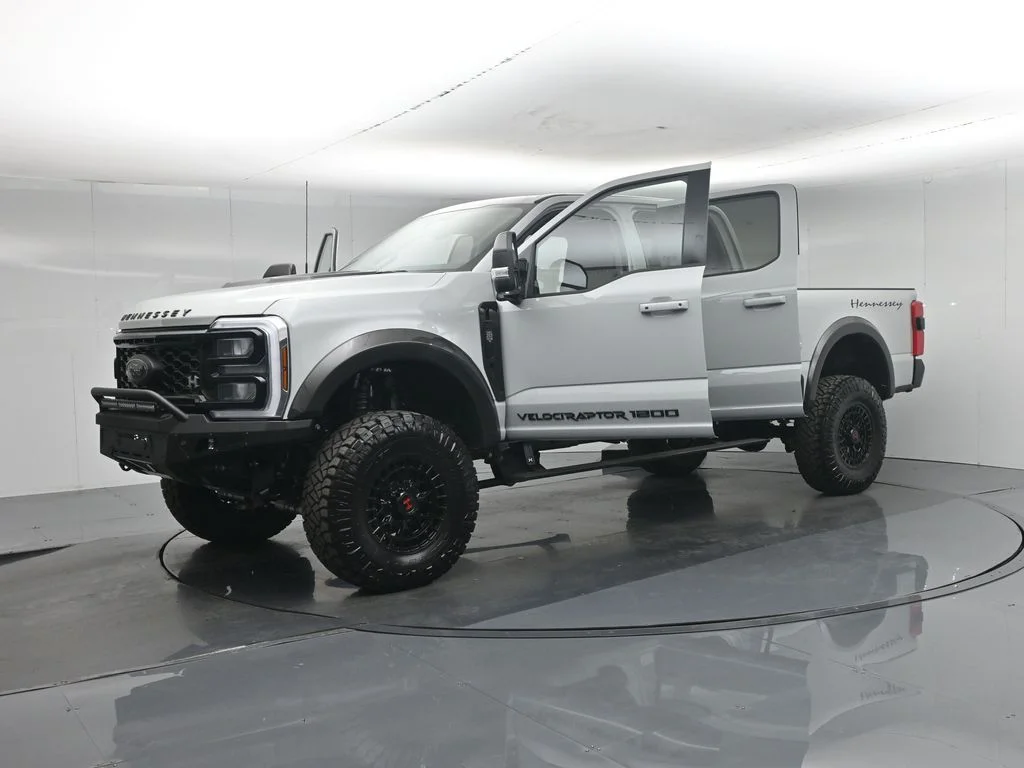 New 2026 Avalanche Ford Lariat image 35