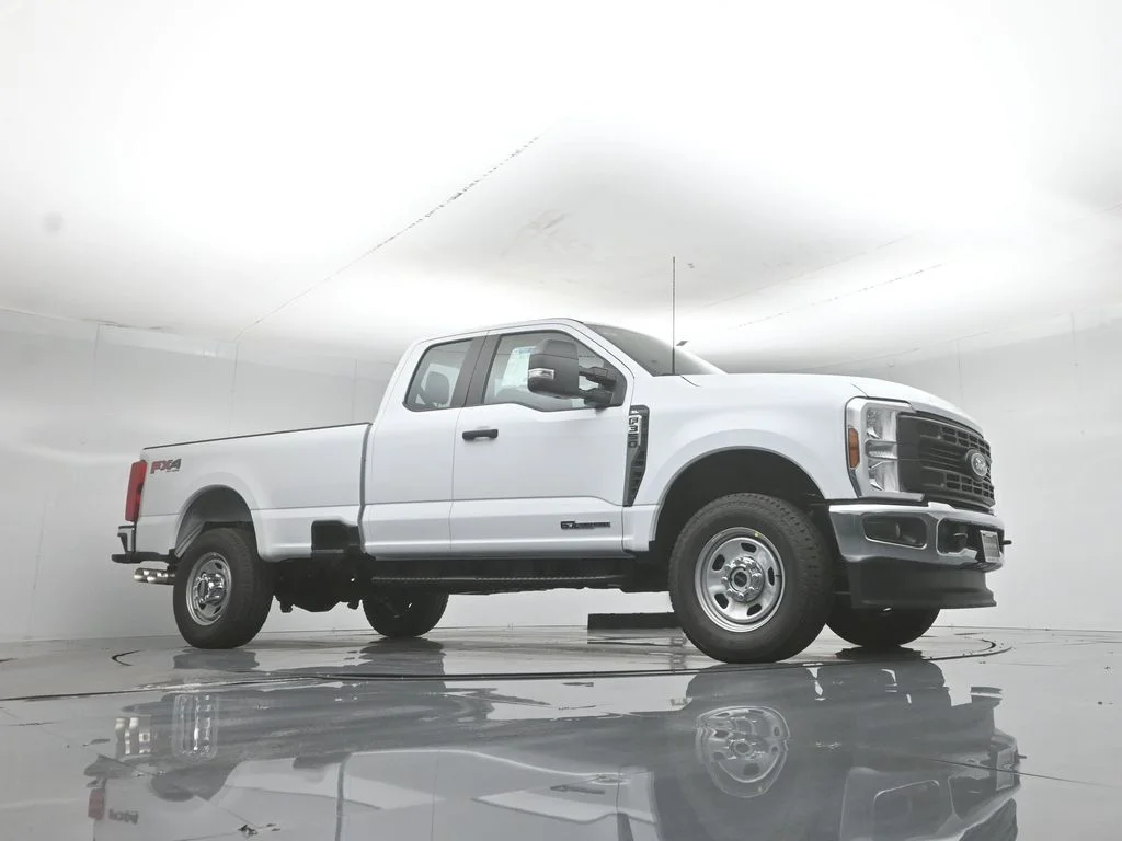 New 2026 White Ford XL image 3