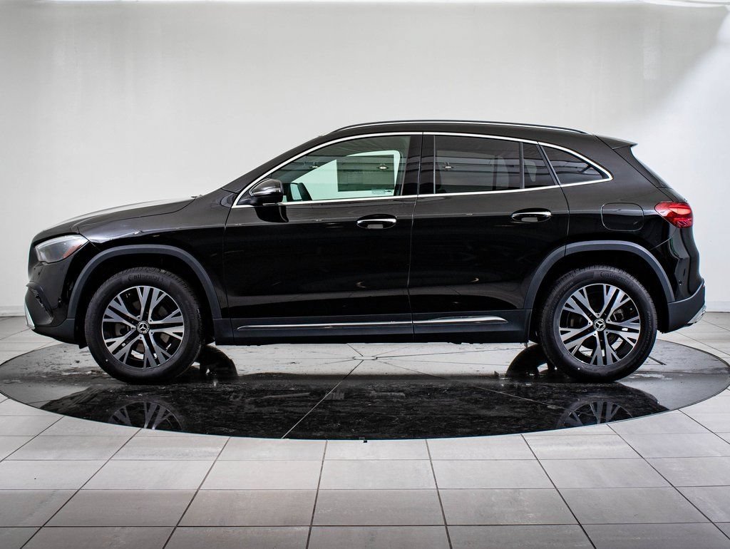 New 2026 Night Black Mercedes-Benz GLA 250 image 6