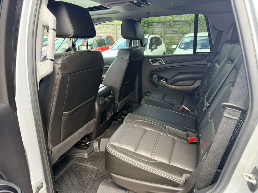 Used 2020 Quicksilver Metallic GMC 4x4 Denali Dilawri Certified   Local BC   Regularl image 17