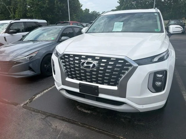 Used 2022 Hyper White Hyundai Limited image 4