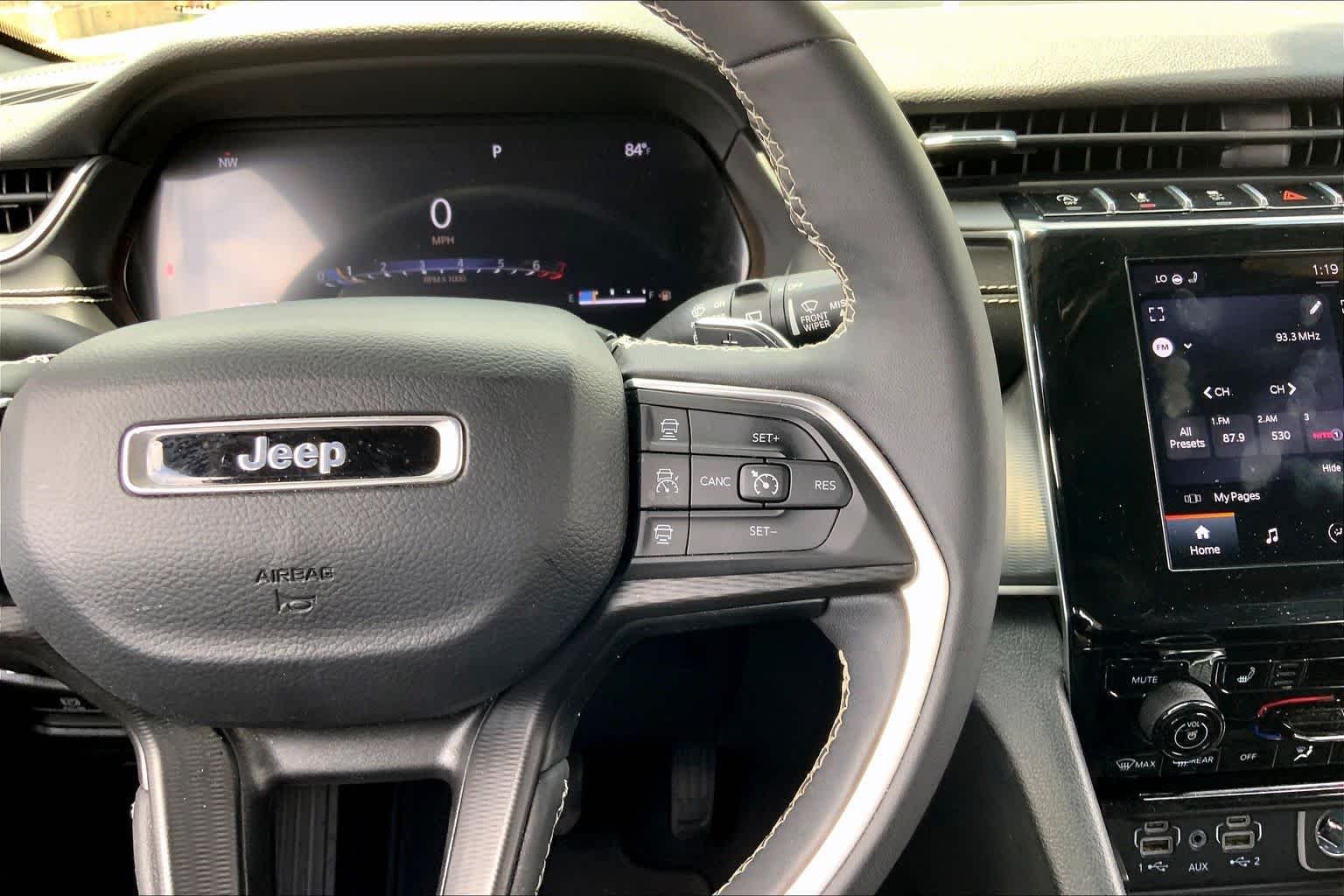 Certified Used 2023 Diamond Black Jeep Altitude image 24