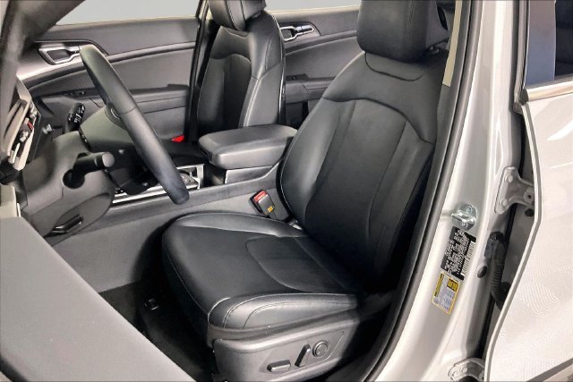 Used 2026 Gray Kia EX image 19