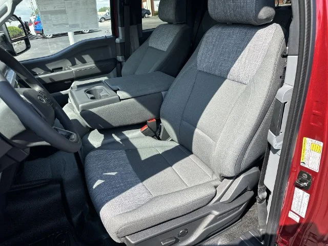 New 2026 Ruby Red Metallic Tinted Clearcoat Ford F-250® XLT image 14