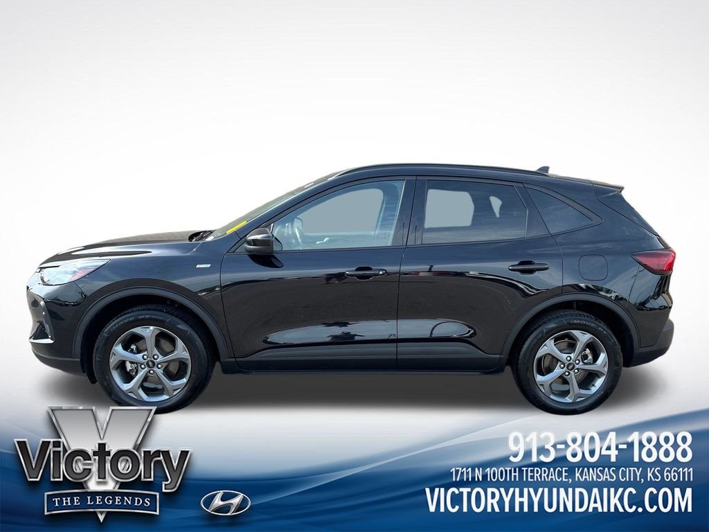 Used 2025 Ford Escape ST-Line Select with VIN 1FMCU9NA3SUA41656 for sale in Kansas City