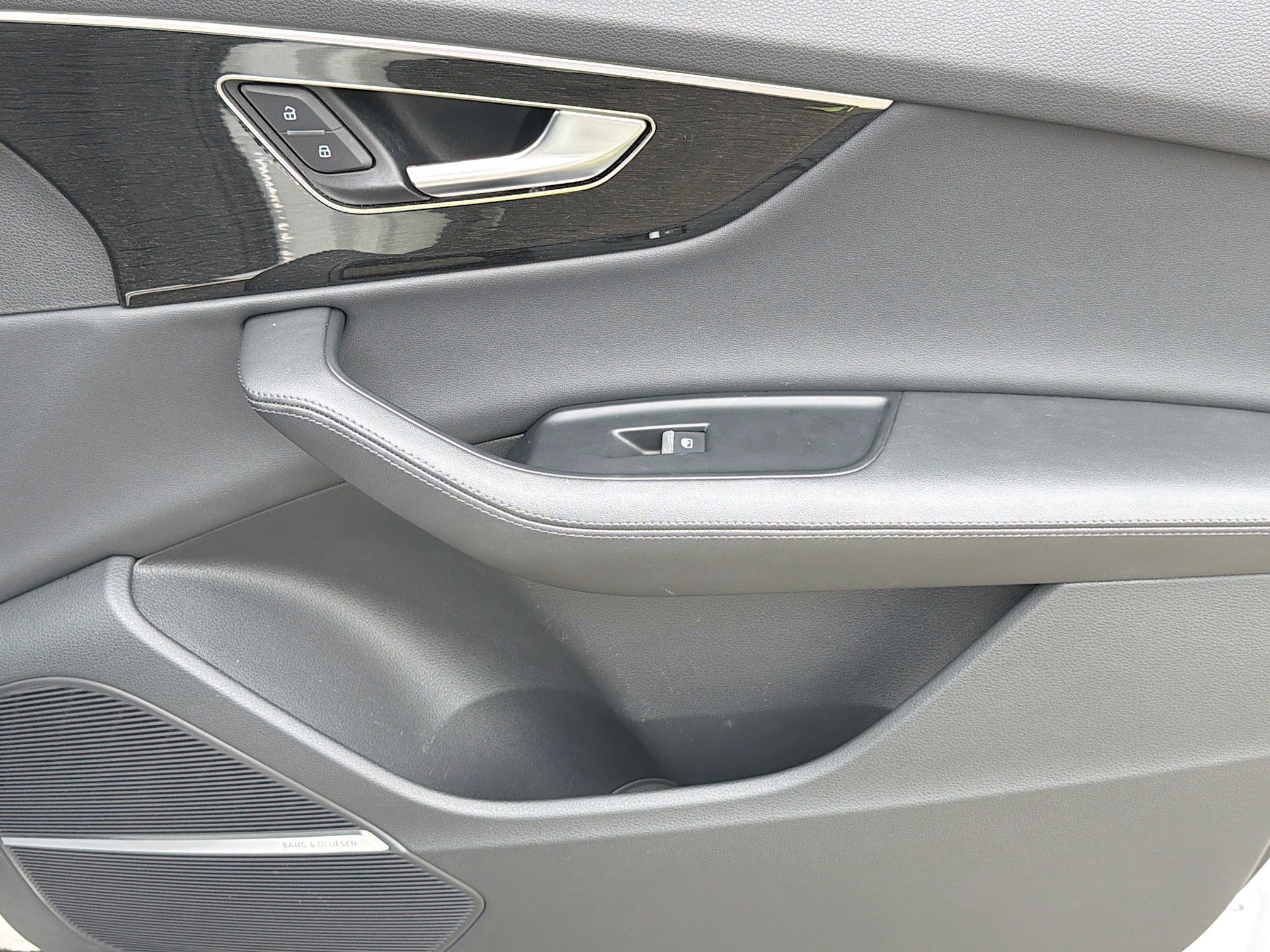 Used 2023 Carrara White Audi Premium Plus image 25
