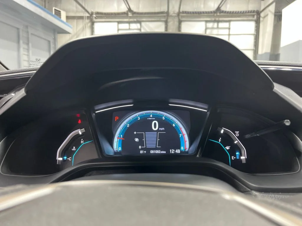 Certified Used 2021 Crystal Black Pearl Honda LX image 17