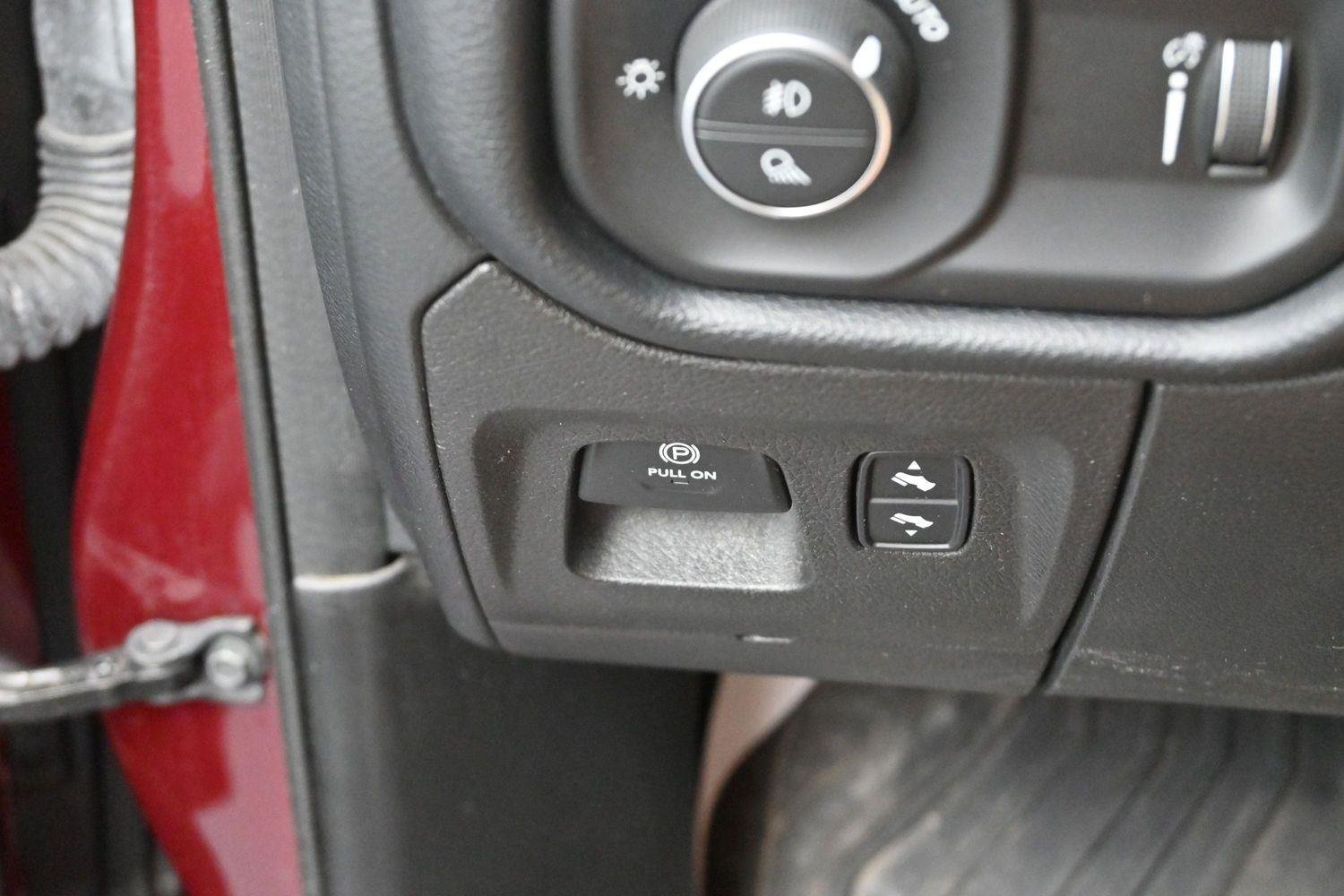 Used 2021 Delmonico Red Pearlcoat Ram Big Horn image 27