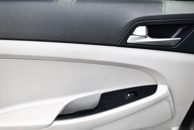 Used 2020 Magnetic Force Metallic Hyundai Value image 22