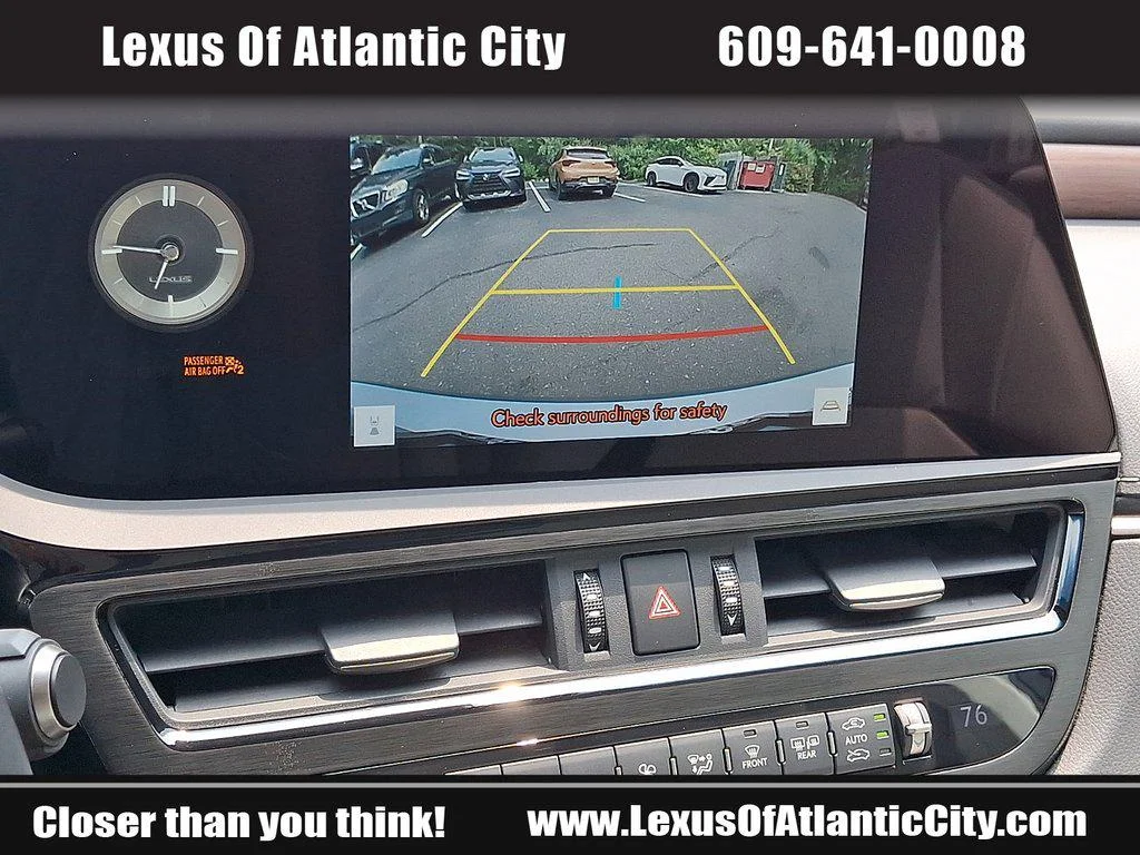 Certified Used 2025 Iridium Lexus ES 300h image 18