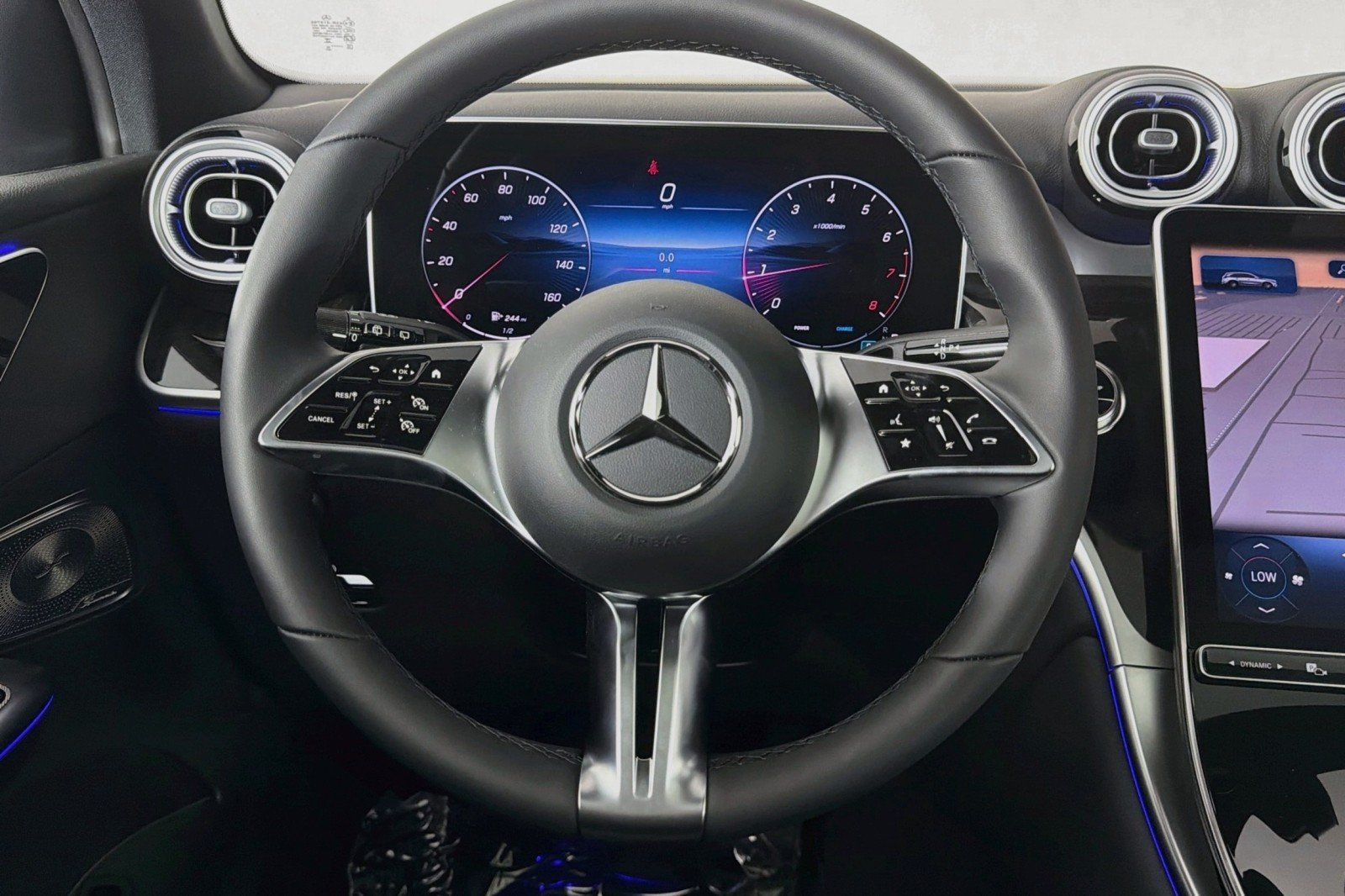 New 2026 Cirrus Silver Metallic Mercedes-Benz GLC 300 SUV image 19