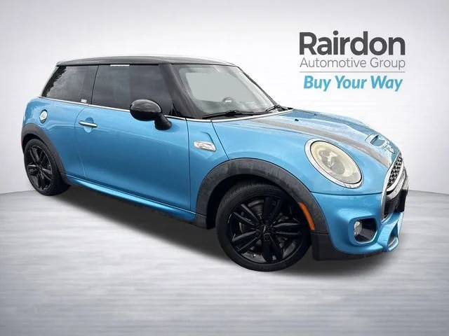 2015 MINI Cooper S's photo