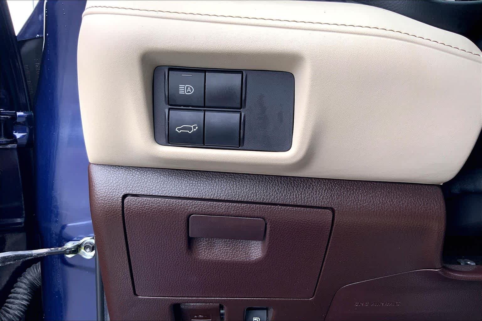 Used 2022 Blueprint Toyota XLE image 33