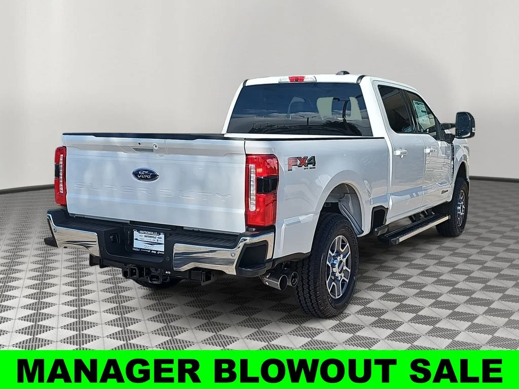 New 2026 Star White Metallic Tri-Coat Ford F-250® Platinum® image 3