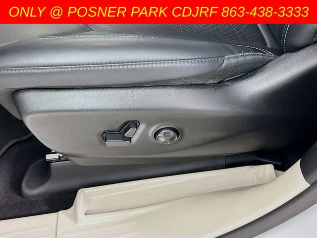 Used 2024 Silver Chrysler Touring L image 18