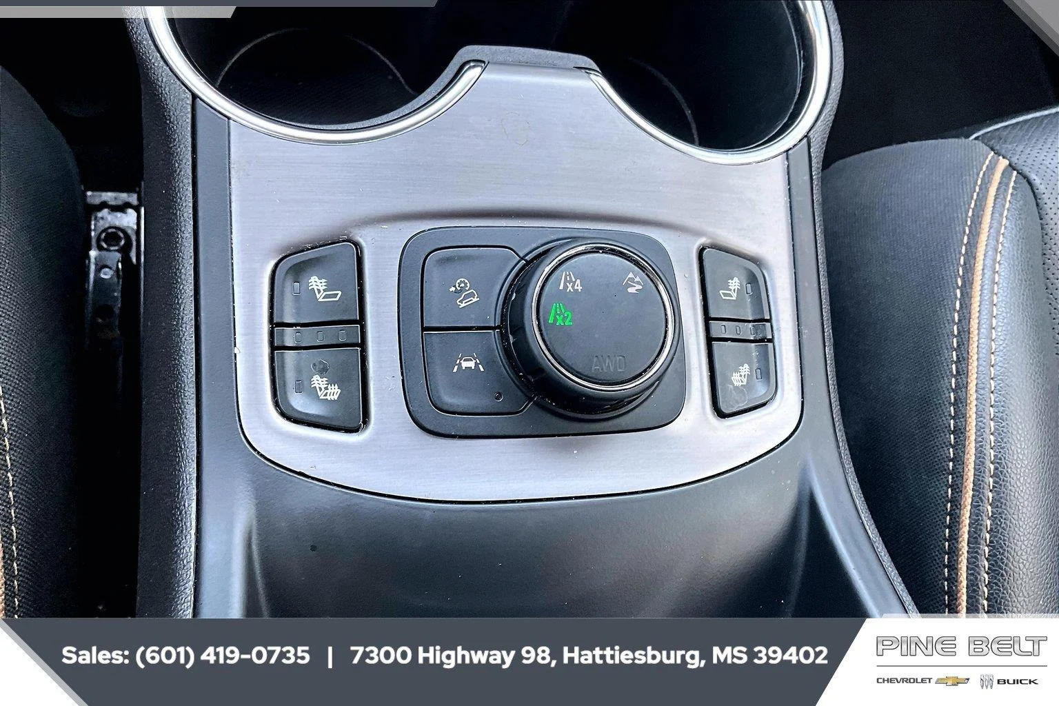 Used 2024 Summit White GMC AT4 image 23