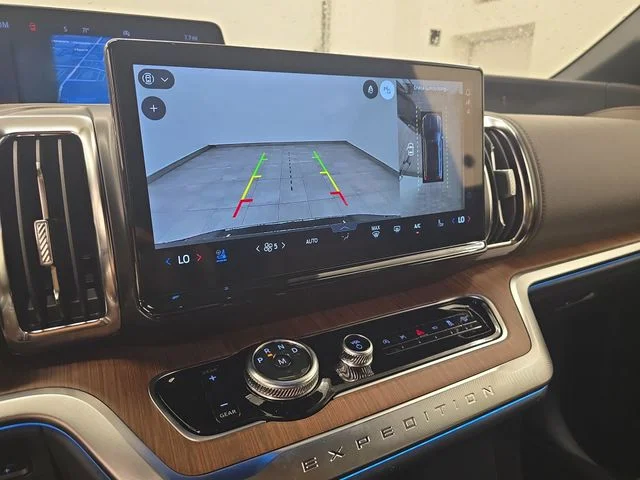 New 2027 Agate Black Metallic Ford King Ranch® image 35