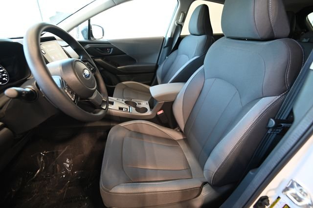 New 2026 CRYSTAL WHITE PEARL Subaru Premium image 7