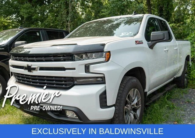Used 2021 White Chevrolet RST image 1