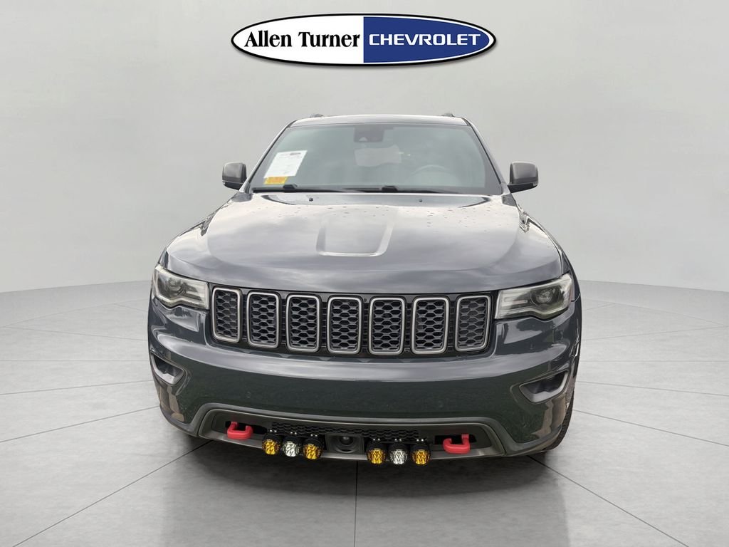Used 2017 Black Jeep Trailhawk image 3