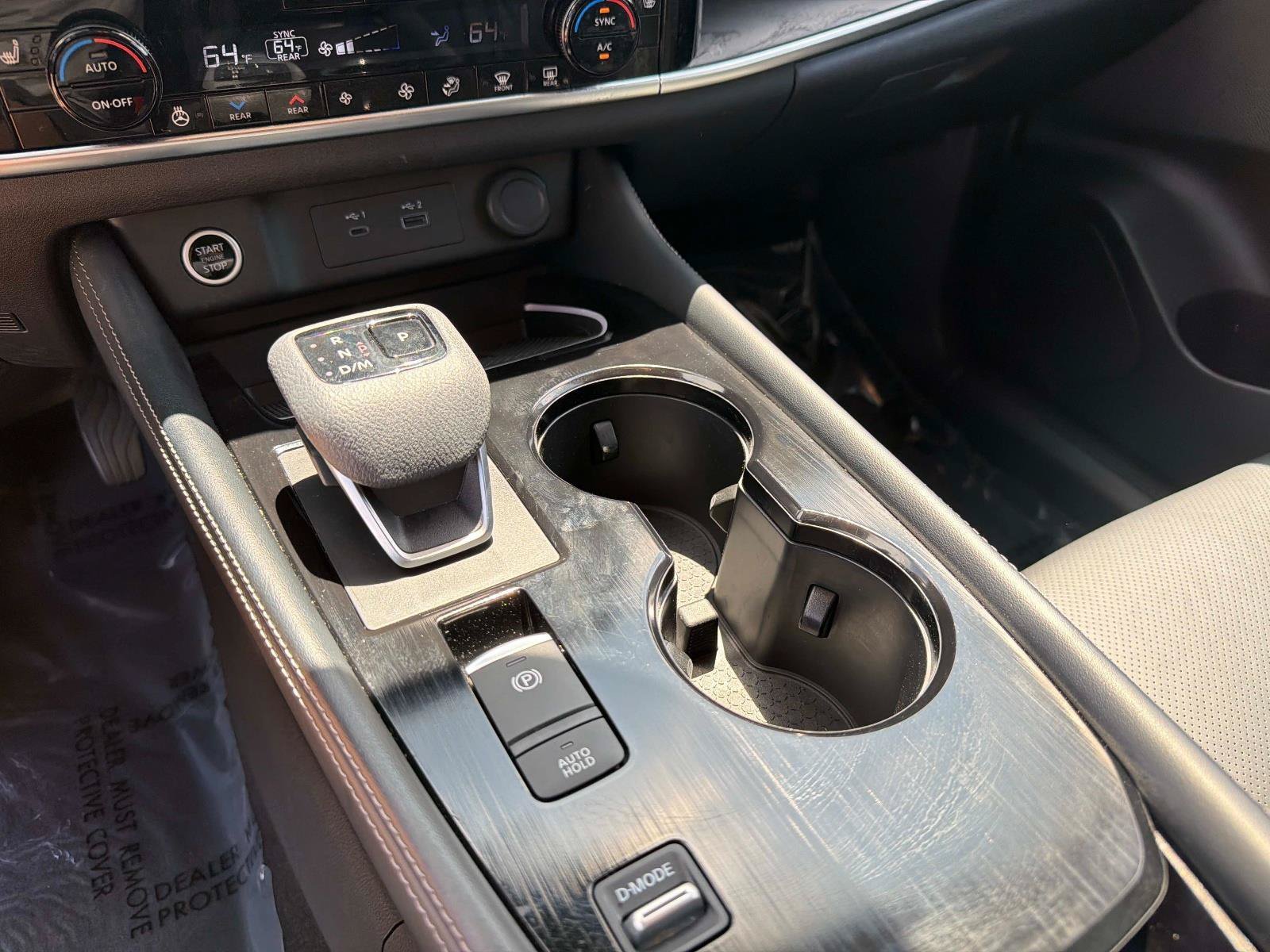 Used 2023 Champagne Silver Metallic/Super Black Nissan Platinum image 22