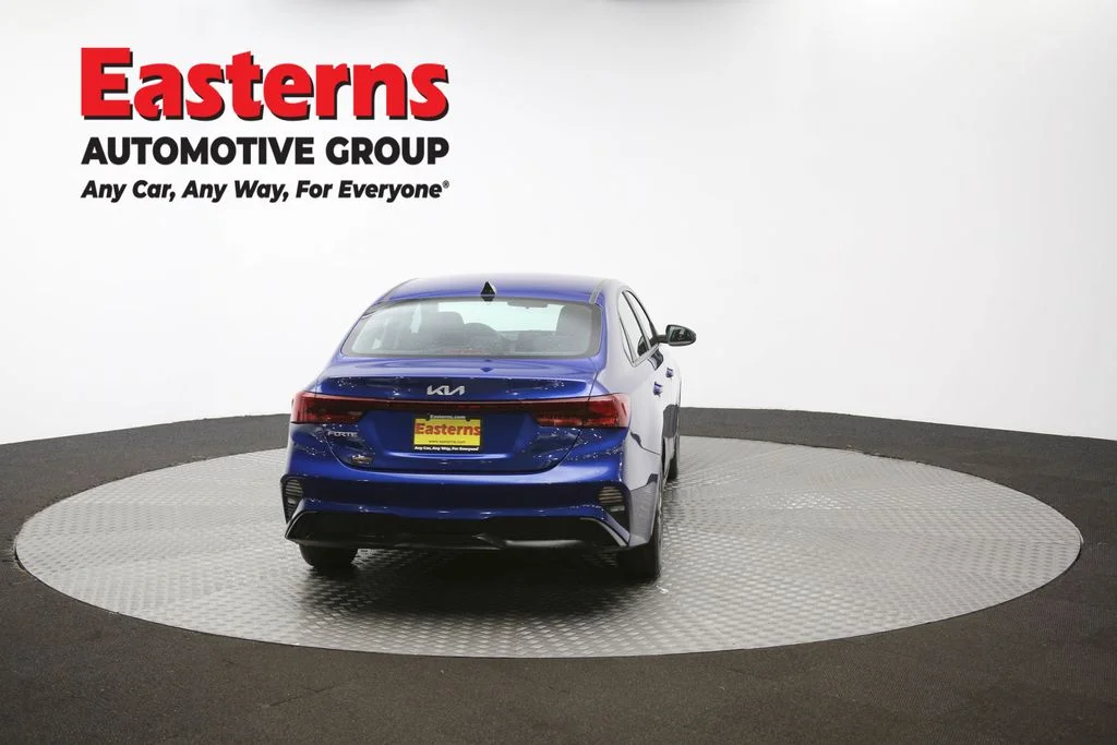 Used 2022 Blue Kia LXS image 37