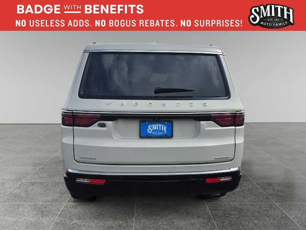 Certified Used 2022 Luxury White Pearlcoat Jeep Series I image 5