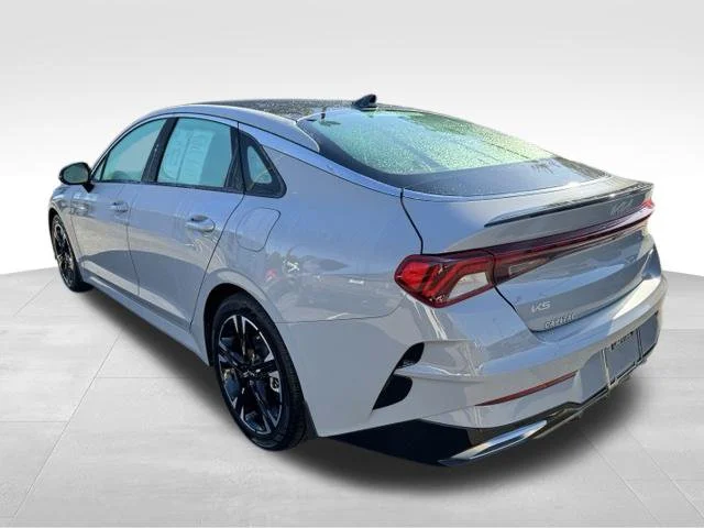 Used 2023 Gray Kia GT-Line image 5