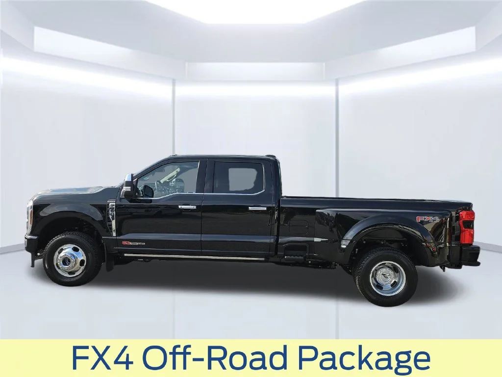 New 2026 Agate Black Metallic Ford F-350® Platinum® image 20