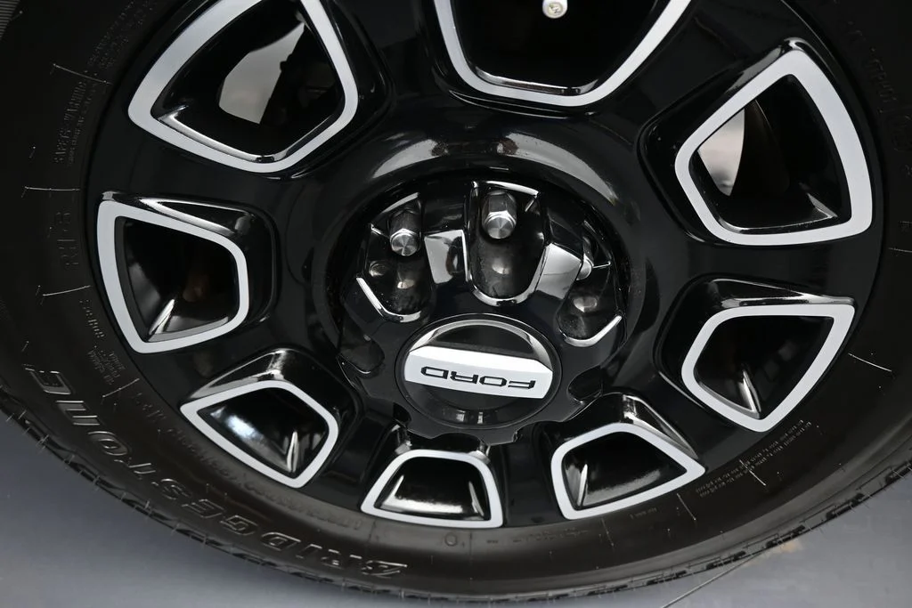 Used 2026 Avalanche Ford Platinum image 54