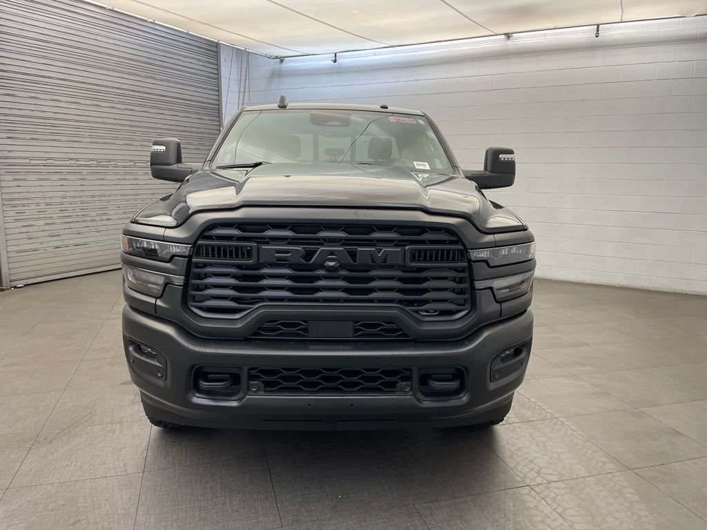 New 2026 Diamond Black Crystal Pearl-Coat Exterior Paint RAM Warlock image 6