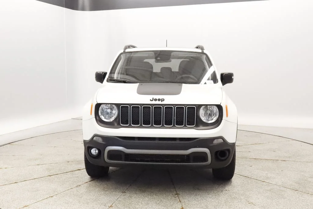 Certified Used 2023 White Jeep Latitude image 11