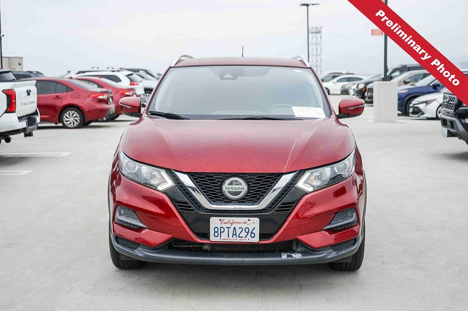 Used 2020 Scarlet Ember Tintcoat Nissan SV image 2