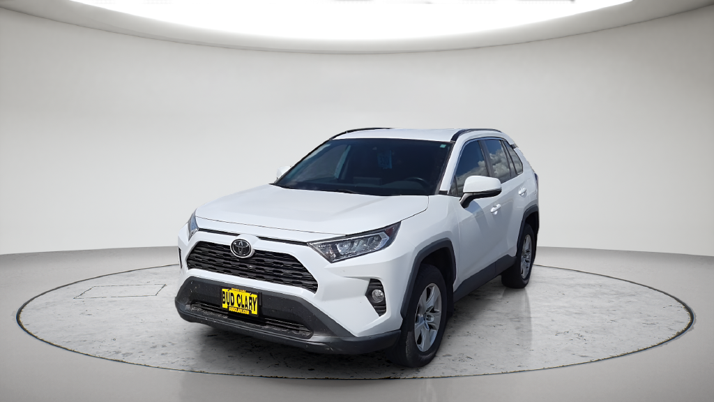 Certified Used 2021 White Toyota XLE image 2
