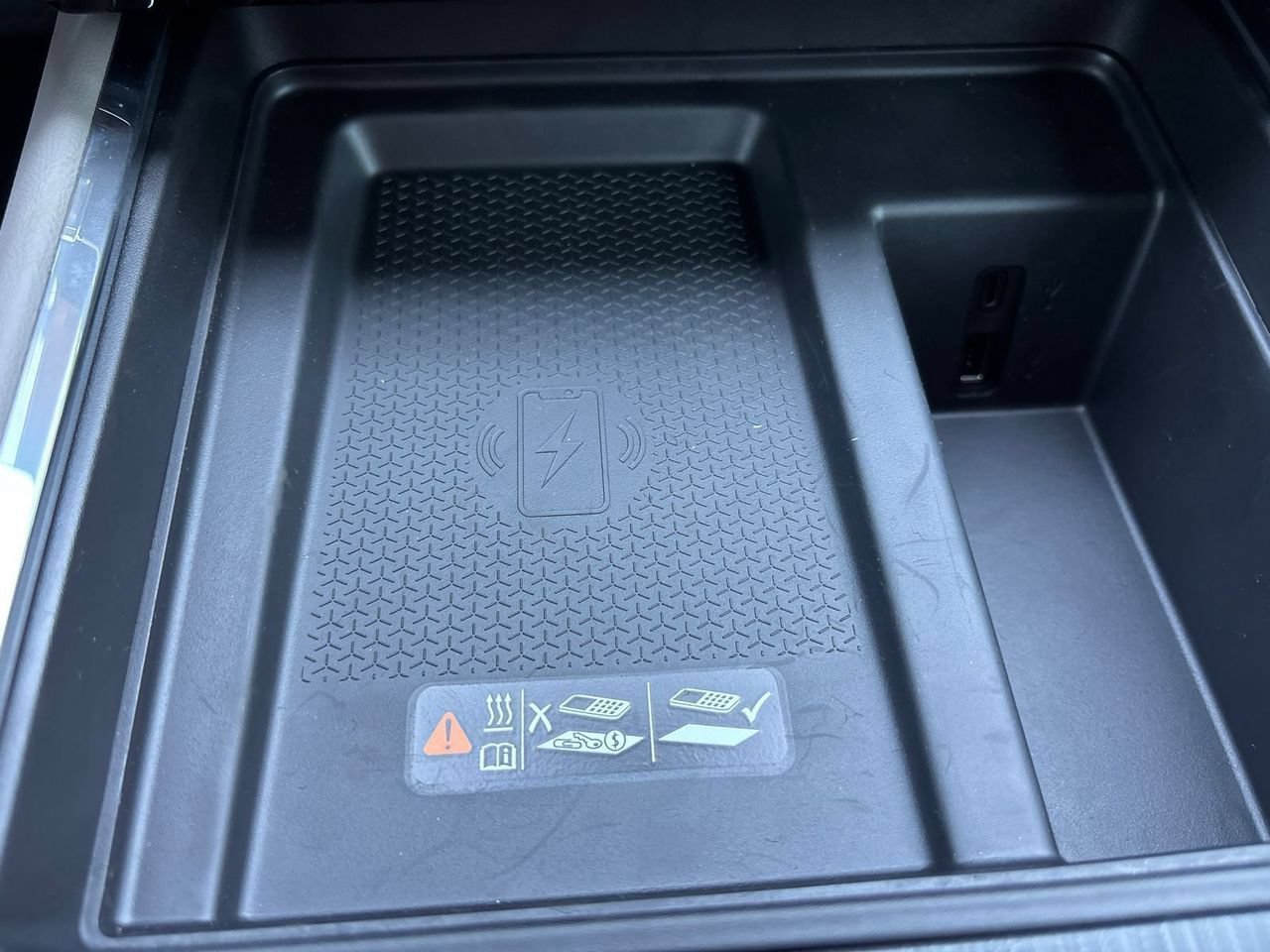 2026 GMC Acadia Elevation - Photo 9