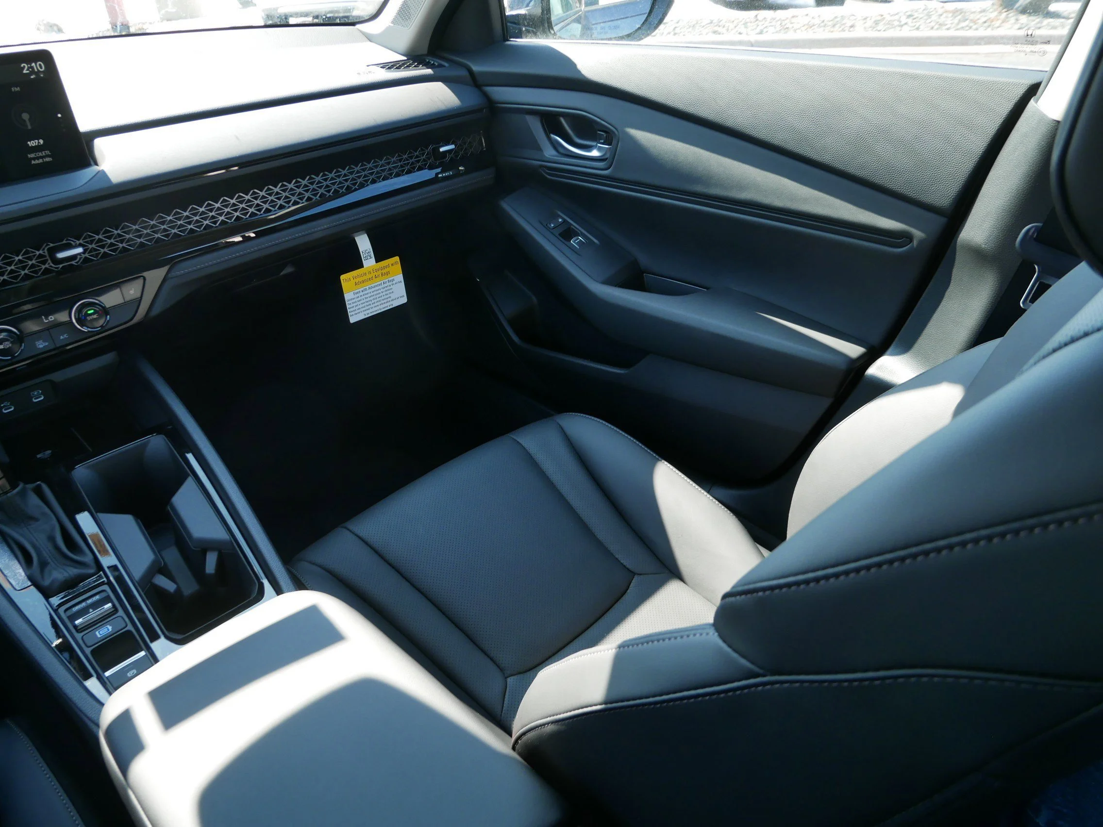 New 2026 Urban Gray Pearl Honda EX-L image 11