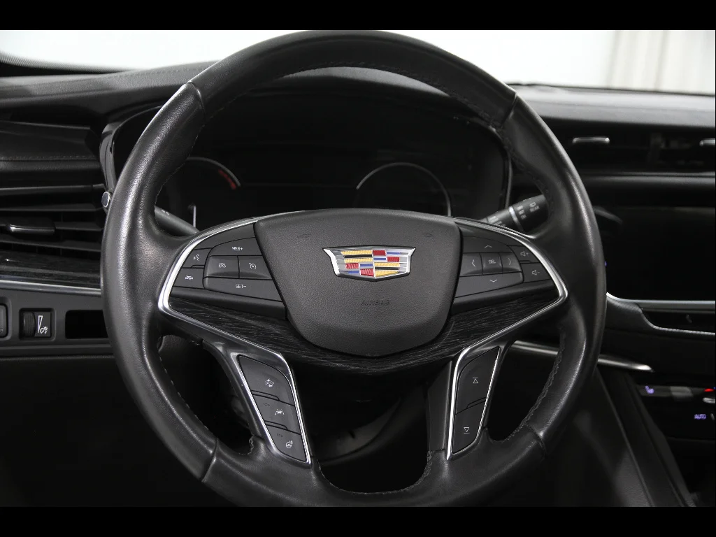 Used 2020 Satin Steel Metallic Cadillac Premium Luxury image 7