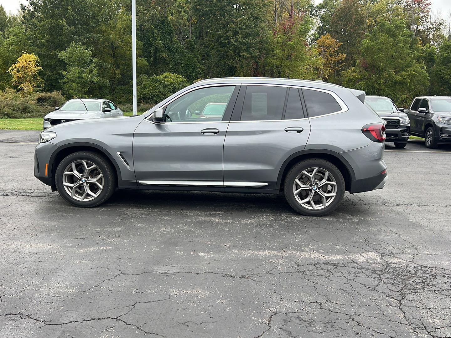 Used 2023 Skyscraper Gray Metallic BMW xDrive30i image 8