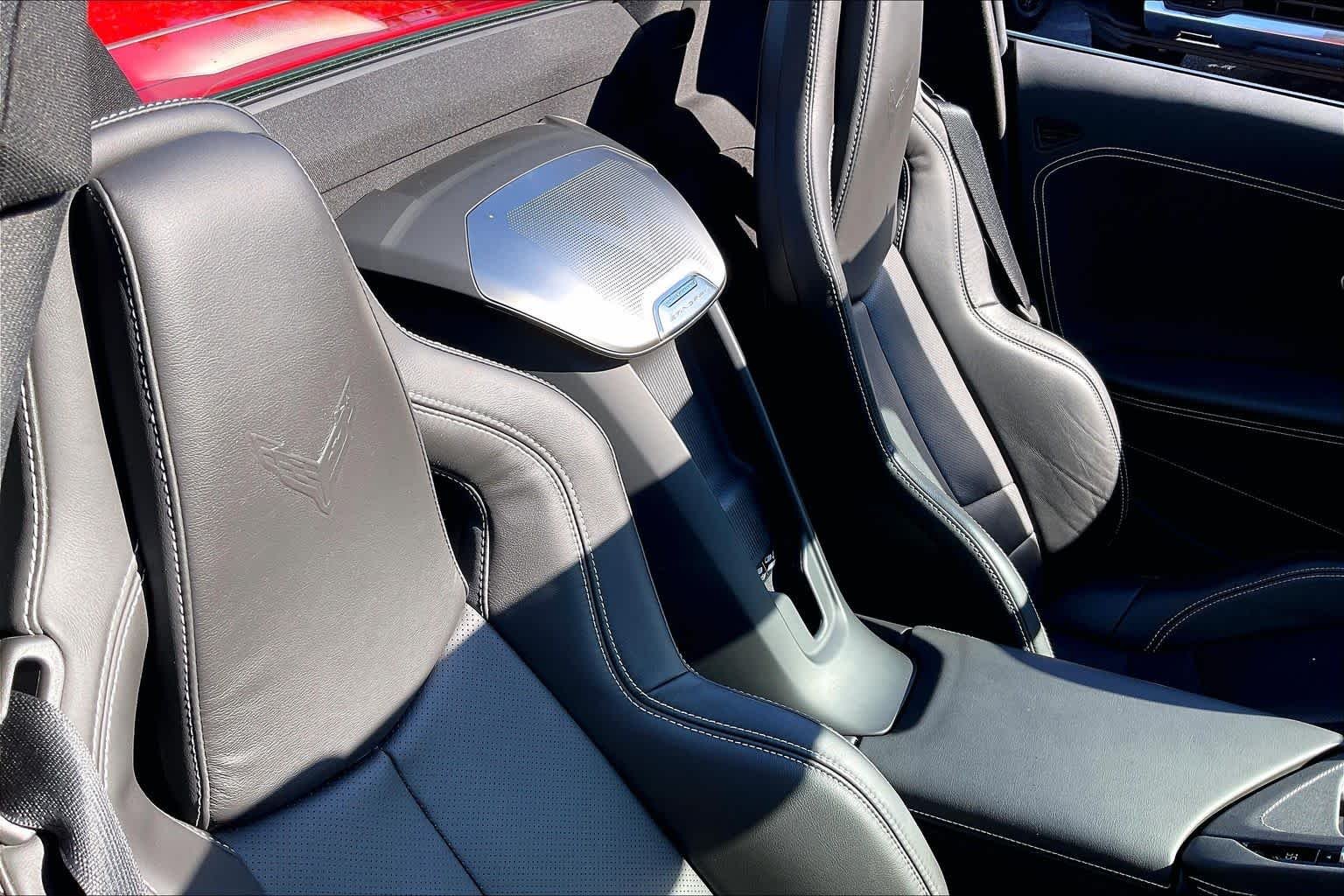 2022 Chevrolet Corvette 2LT - Photo 32